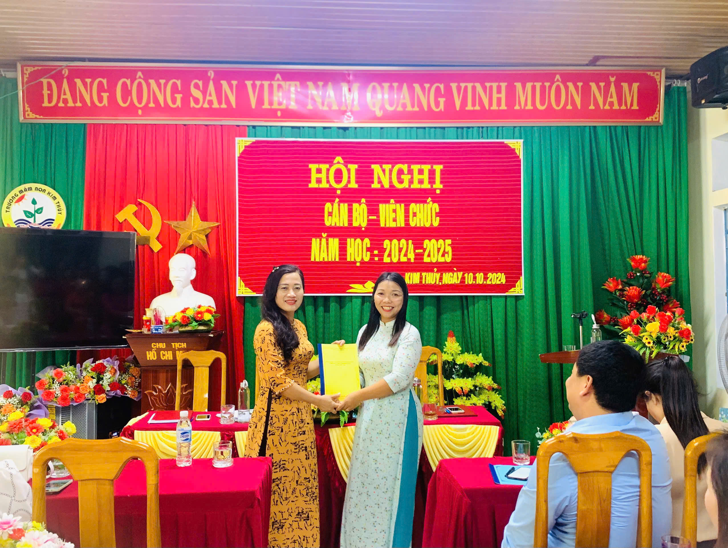 Xem chi tiết album này